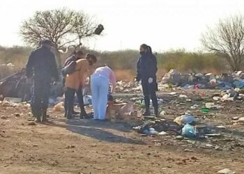 Recién nacido fue arrojado en una bolsa a un basural