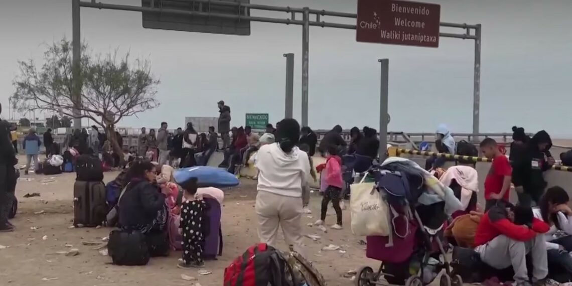 Gobierno expulsará a extranjeros que no regularicen documentación hasta el 10 de noviembre